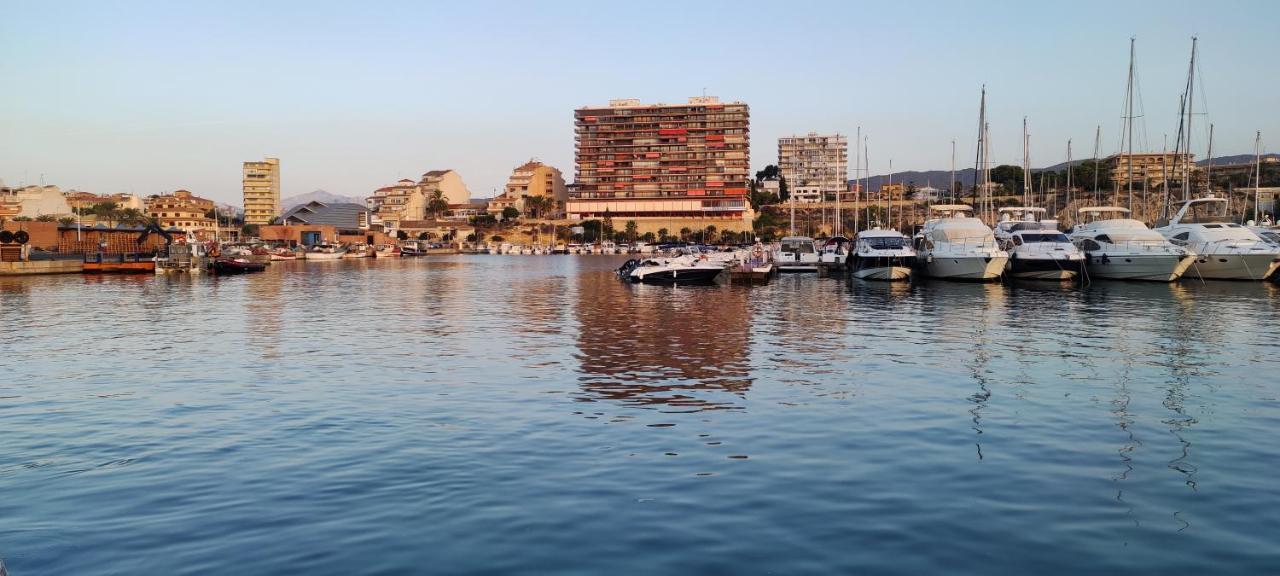 Apartamento Sobre El Puerto El Campello Exterior photo